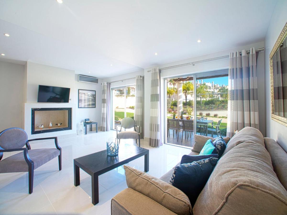 Apartment Pine Hills Ametista By Interhome วิลาโมรา ภายนอก รูปภาพ